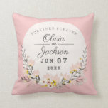 Trouwen Jubileum cadeau chique blos blush roze Kussen<br><div class="desc">Dit monogrammed chique blozen blozen roze kussen is het perfecte cadeau voor de bruid en bruidegom.</div>