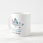 Trouwen Jubileum Gepersonaliseerde Uil Gift Mok (Voorkant links)