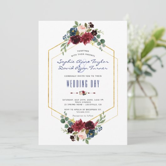 Trouwen met Charm Burgundy Bloem Gouden Zeshoekige Kaart (Staand voorkant)