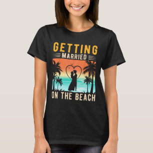 Trouwen op het strand bruid en bruidegom bache t-shirt