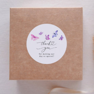 Trouwfeest cadeautje met vlinders in fantasie stij ronde sticker