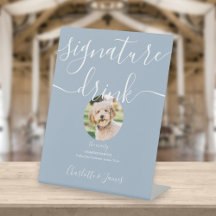 Trouwfeest drankje voor huisdieren in blauwe tint