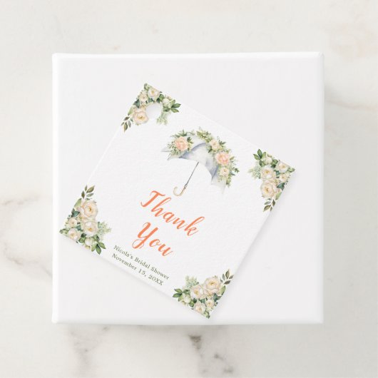 Trouwfeest met bloemenscherm bedankjes labels (In situ)