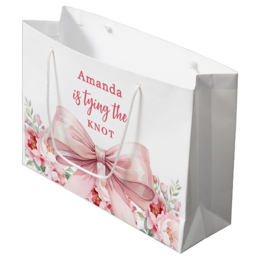 Trouwfeest met roze bloemstuk lint groot cadeauzakje (Voorkant Gekanteld)