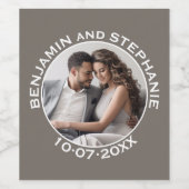 Trouwfoto Aangepaste naam en jaar Wijn Etiket (Enkel label)