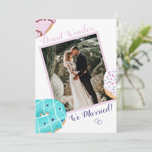 Trouwfoto-aankondiging met 2 foto's en donuts 'Net Feestdagenkaart (Staand voorkant)