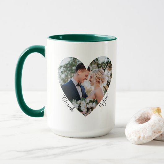 Trouwfoto binnen hart bedankjes groen mok (Met donut)