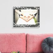 Trouwfoto. Donker hout met String Lights. Canvas Afdruk (Insitu (Woonkamer))
