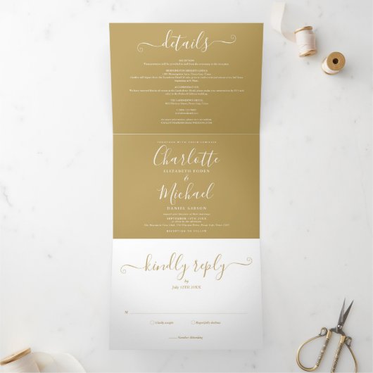 Trouwfoto elegant goud signature script drieluik uitnodiging (Binnen)