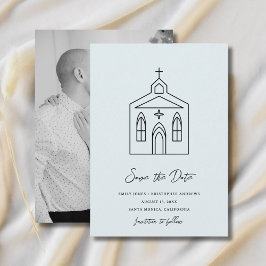 Trouwfoto op het altaar save the date