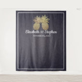 Trouwfotocabine Achtergrond Gouden Ananas Koppel Wandkleed (Voorkant)