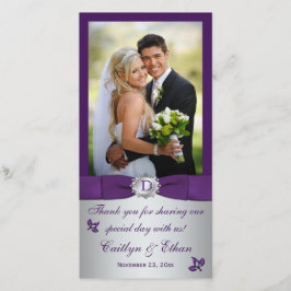 Trouwfotocard met paarse monogram en zilveren bloe bedankkaart