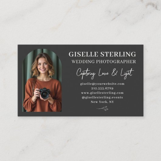 Trouwfotograaf Elegant Script Professional Visitekaartje (Voorkant)