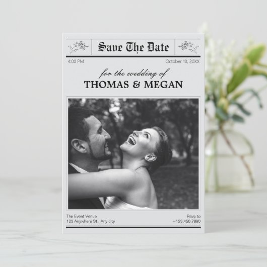 Trouwfotokrant Save The Date (Staand voorkant)