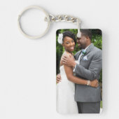 Trouwjubileumfoto van het pasgetrouwde stel sleutelhanger (Voorkant)