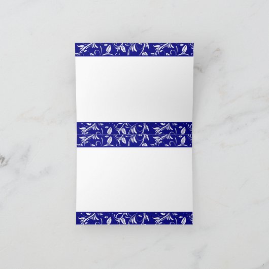 Trouwjurk, damast op koningsblauwe kaart voor dank (Binnen)