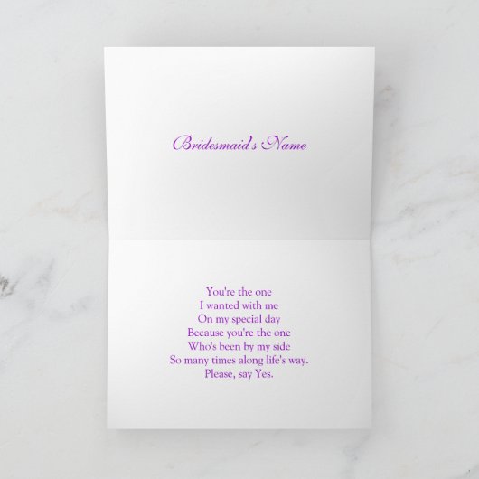 Trouwjurk, damast op paars  Bruidsmeisje (Binnen)