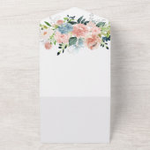 Trouwjurk in marineblauw en bloemen in blushroze t all in one uitnodiging (Buitenkant)