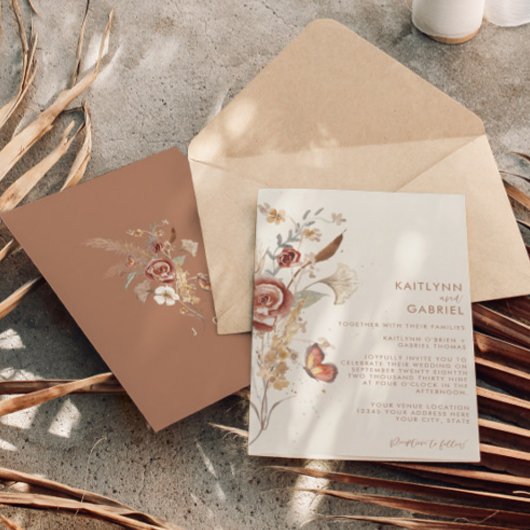 Trouwkaart met aquarel bloemen in terracotta kaart