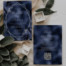Trouwkaart met QR-code en marineblauw bloemmotief 