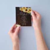 Trouwkaart met Zonnebloem Budget 'Fall in Love' Flyer (Hand)