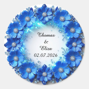 Trouwkrans van glinsterende blauwe bloemen ronde sticker
