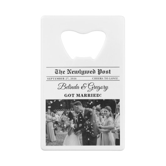 Trouwkrant Fun Black & White Wedding Favoriet Creditkaart Flessenopener (Achterkant)