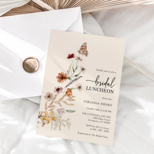 Trouwlunch uitnodiging met bloemen