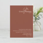 Trouwmonogram Bruin Roze Script Logo Huwelijk Kaart (Staand voorkant)