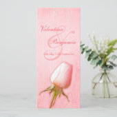 Trouwreceptie diner menu met roze roosknop kaart (Staand voorkant)