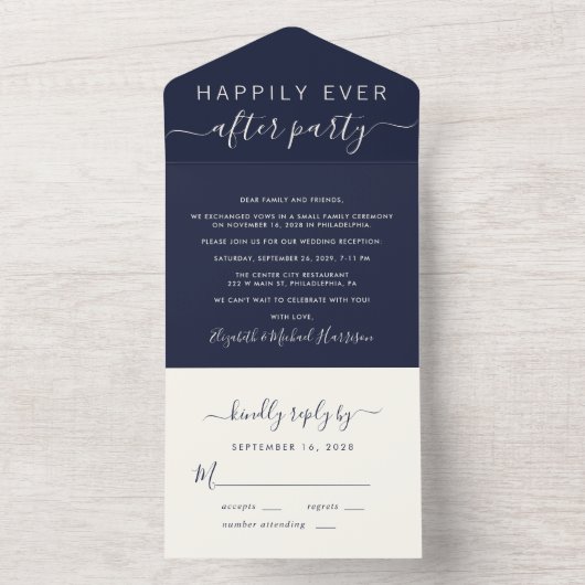 Trouwreceptie 'Happily Ever After' in marineblauw All In One Uitnodiging (Binnen)