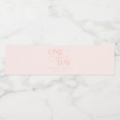 Trouwrepetitie Een Dag Voor De Bruiloft Blush Roze Waterfles Etiket (Enkel label)