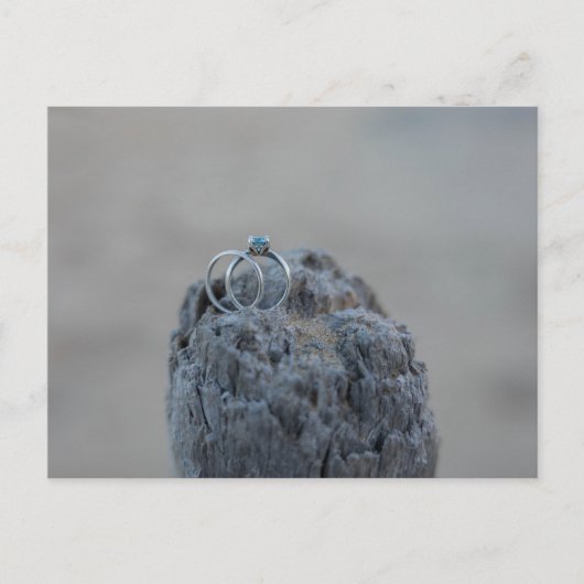 Trouwringen op het strand briefkaart (Voorkant)