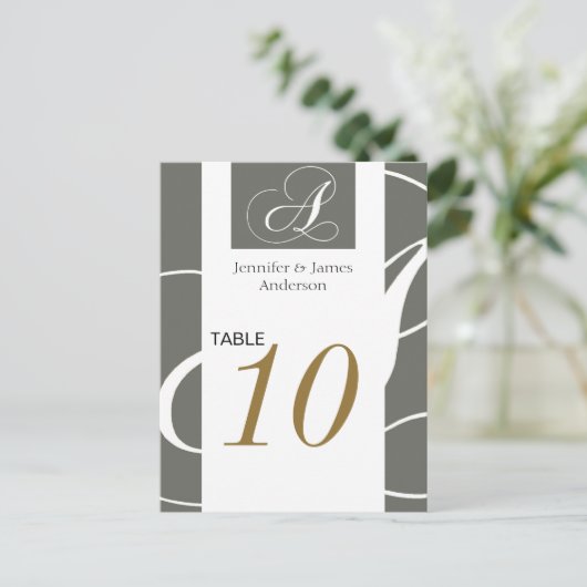 Trouwtafel Aantal Kaarten Goud Zilver Monogram (Staand voorkant)
