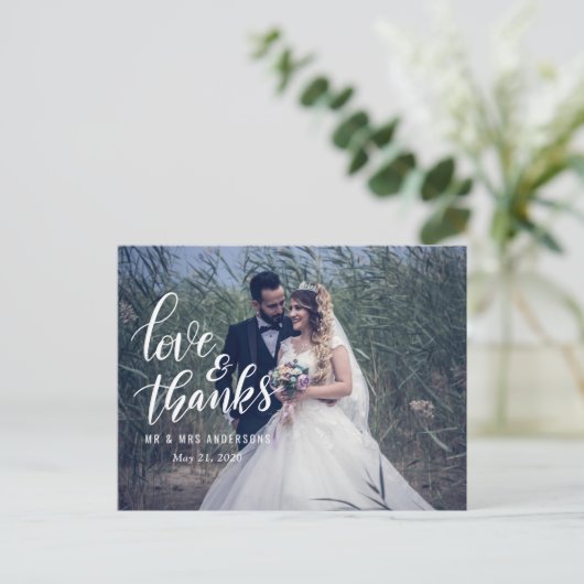 Trouwtypografie Liefde en Bedankt | Koppelfoto Briefkaart (Staand voorkant)