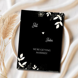 Trouwuitnodiging Elegante Bloemen Zwart en Crème  Kaart