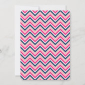 Trouwuitnodiging in Navyblauw en Roze Chevron Lief Kaart (Achterkant)