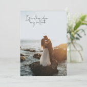 Trouwuitnodiging met religieuze 2 foto kaart (Staand voorkant)