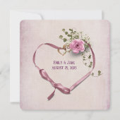 trouwuitnodiging roze linthart met ringen kaart (Voorkant)