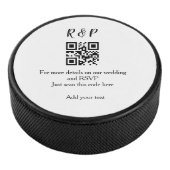 Trouwwebsite RSVP QR-code naam toevoegen tekst dri Hockey Puck (3/4)