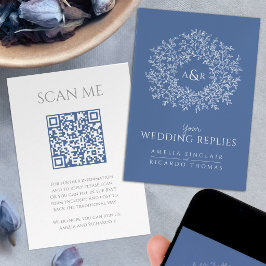 Trouwwebsite Scan QR-code monogram blauw wit Informatiekaartje