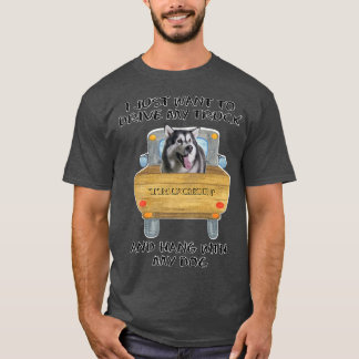Truck Driving Dog Alaskan Malamute T-shirt