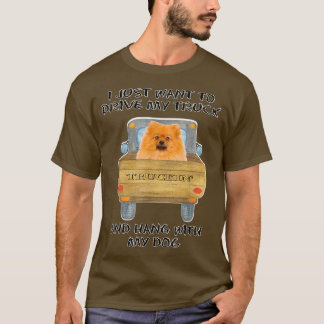 Truck Driving Dog Pomeranian  T-shirt