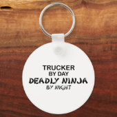 Trucker Deadly Ninja bij nacht Sleutelhanger (Voorkant)
