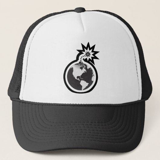 Trucker Hat van World Explosion Logo Pet (Voorkant)