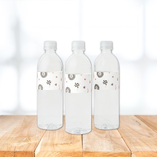 Trucks Racing Checkers Moderne Waterverf Wit Waterfles Etiket