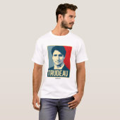 Trudeau Propaganda Poster -.png T-shirt (Voorkant volledig)