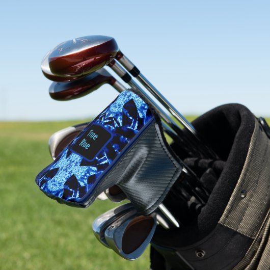 True Blue Edgy Abstract, op maat gemaakt met naam Golfheadcover (Insitu)