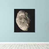 True color mosaic of Saturn's moon Hyperion Canvas Afdruk (Insitu (Houten vloer))