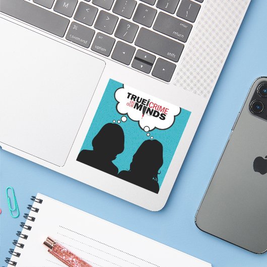 True Crime on Our Minds Vinyl Sticker (Laptop met iPhone)